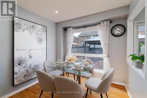 3259 Carabella Way, Mississauga, ON - Indoor Photo Showing Dining Room