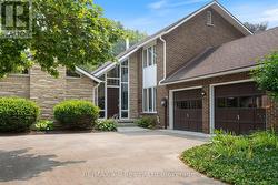 13 SEGAL DRIVE Tillsonburg, ON N4G 4P4