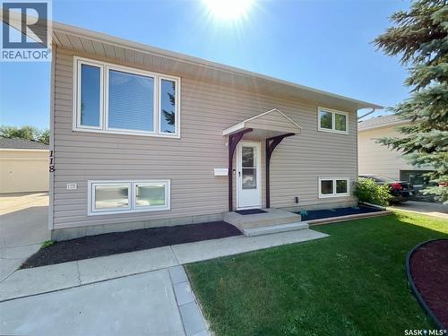 118 Salemka Crescent, Regina, SK - Outdoor With Exterior