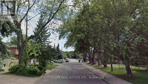 897 Eighth Street, Mississauga, ON - Outdoor With View