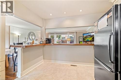 10 Brier Crescent, Brantford, ON - Indoor