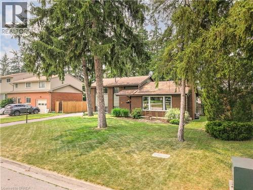10 Brier Crescent, Brantford, ON - Outdoor