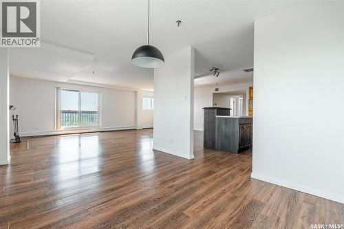 902 510 5Th Avenue, Saskatoon, SK - Indoor