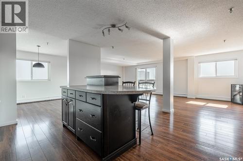 902 510 5Th Avenue, Saskatoon, SK - Indoor Photo Showing Kitchen