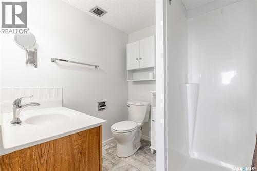902 510 5Th Avenue, Saskatoon, SK - Indoor Photo Showing Bathroom