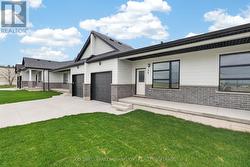 56 MOONLIGHT COURT Central Huron (Clinton), ON N0M 1L0