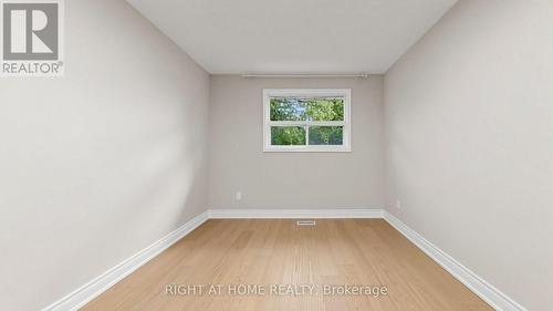 76 Fenside Drive, Toronto, ON - Indoor Photo Showing Other Room