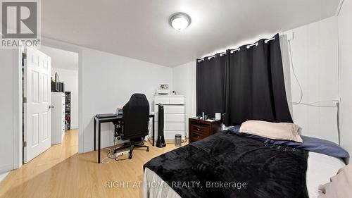 76 Fenside Drive, Toronto, ON - Indoor Photo Showing Other Room