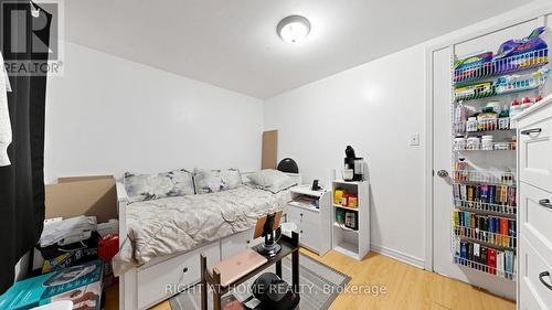 76 Fenside Drive, Toronto, ON - Indoor