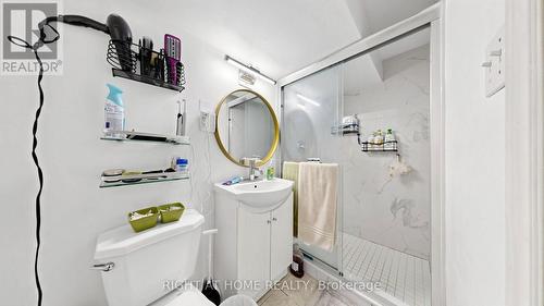 76 Fenside Drive, Toronto, ON - Indoor Photo Showing Bathroom
