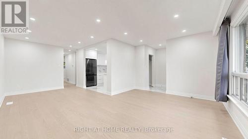76 Fenside Drive, Toronto, ON - Indoor Photo Showing Other Room