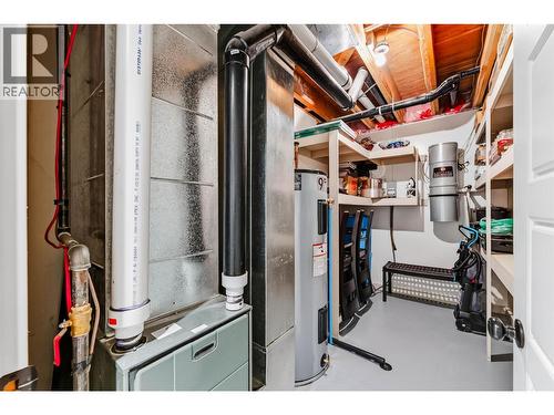 262 Bryan Road, Nelson, BC - Indoor Photo Showing Basement