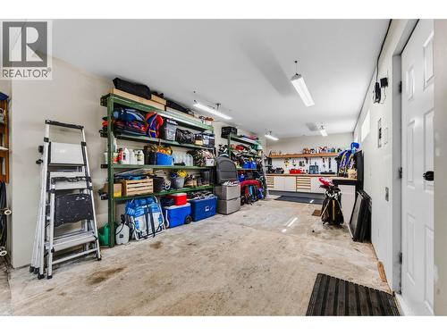 262 Bryan Road, Nelson, BC - Indoor