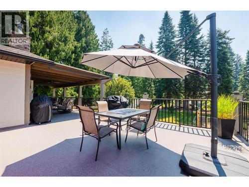 262 Bryan Road, Nelson, BC - Outdoor With Deck Patio Veranda
