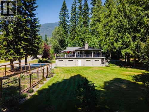 262 Bryan Road, Nelson, BC - Outdoor