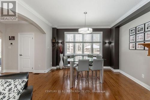 12 Lloyd Cook Drive E, Springwater, ON - Indoor Photo Showing Dining Room