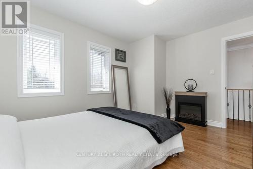 12 Lloyd Cook Drive E, Springwater, ON - Indoor Photo Showing Bedroom