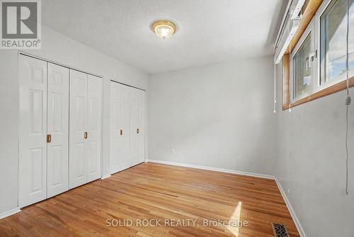 1838 Louisiana Avenue, Ottawa, ON - Indoor Photo Showing Other Room