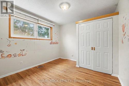1838 Louisiana Avenue, Ottawa, ON - Indoor Photo Showing Other Room