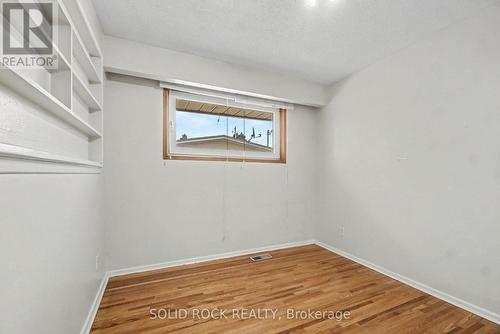 1838 Louisiana Avenue, Ottawa, ON - Indoor Photo Showing Other Room