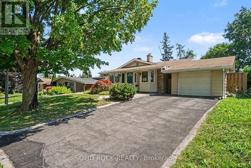 1838 Louisiana Avenue, Ottawa, ON - Outdoor