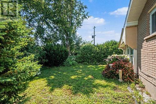 1838 Louisiana Avenue, Ottawa, ON - Outdoor