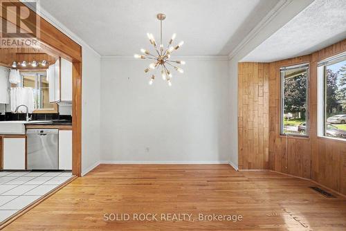 1838 Louisiana Avenue, Ottawa, ON - Indoor