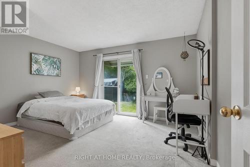 1272 Collins Avenue, Ottawa, ON - Indoor Photo Showing Bedroom