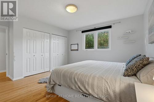 1272 Collins Avenue, Ottawa, ON - Indoor Photo Showing Bedroom