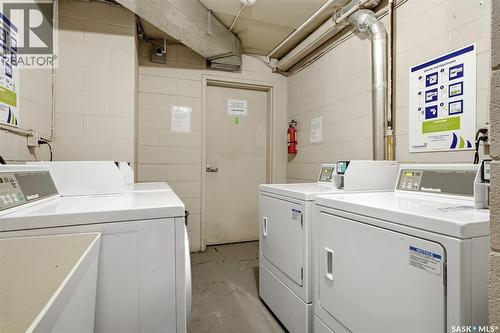 6 405 Lorne Street N, Regina, SK - Indoor Photo Showing Laundry Room