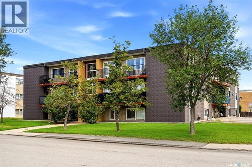 6 405 Lorne Street N, Regina, SK - Outdoor