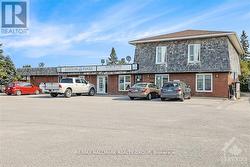 105 - 1229 DWYER HILL ROAD Ottawa, ON K0A 1B0