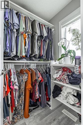 170 Palliser Court, Saskatoon, SK - Indoor With Storage
