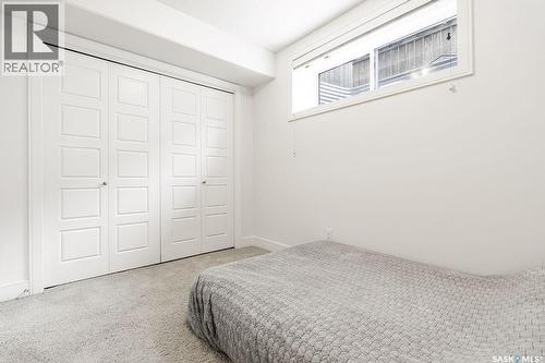 170 Palliser Court, Saskatoon, SK - Indoor Photo Showing Bedroom