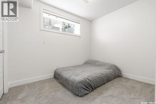 170 Palliser Court, Saskatoon, SK - Indoor Photo Showing Bedroom