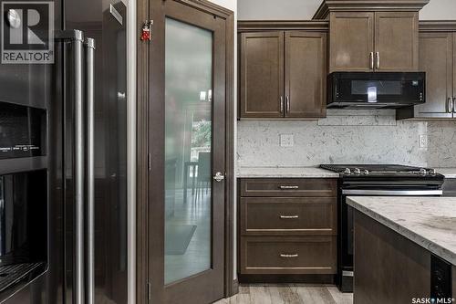 170 Palliser Court, Saskatoon, SK - Indoor Photo Showing Kitchen