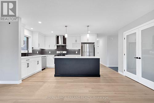 80 Styles Drive, St. Thomas, ON - Indoor Photo Showing Kitchen With Upgraded Kitchen
