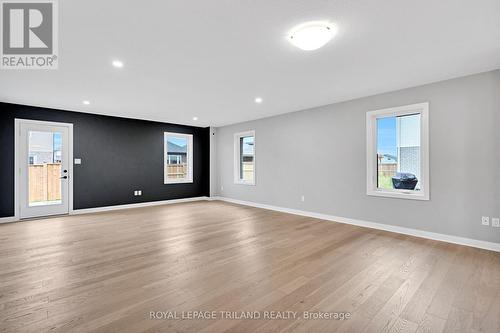 80 Styles Drive, St. Thomas, ON - Indoor Photo Showing Other Room