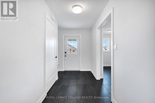 80 Styles Drive, St. Thomas, ON - Indoor Photo Showing Other Room