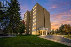 106 - 65 HIGHLAND CRES CRESCENT Kitchener, ON N2M 5M8