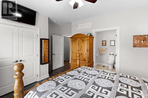 PRIMARY BEDROOM WITH ENSUITE - 39 Windover Drive, Minden Hills (Lutterworth), ON 