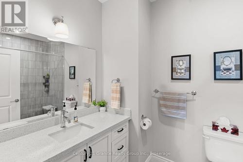 ENSUITE 3 PIECE BATH w/ LARGE WALK IN SHOWER - 39 Windover Drive, Minden Hills (Lutterworth), ON 