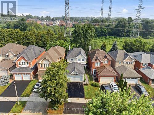 1143 Windgrove Square, Pickering, ON - Outdoor With Facade