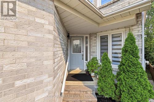 1143 Windgrove Square, Pickering, ON - Outdoor