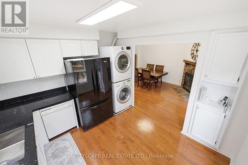 1143 Windgrove Square, Pickering, ON - Indoor Photo Showing Laundry Room