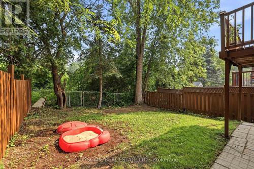 1143 Windgrove Square, Pickering, ON - Outdoor