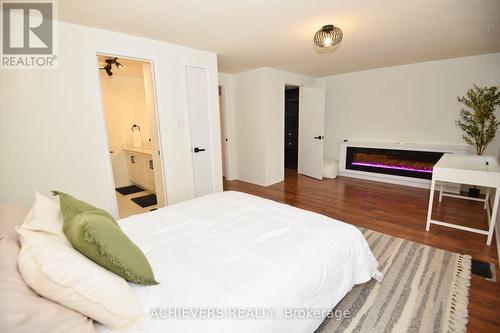 19 Mccullock Crescent, Ajax, ON - Indoor Photo Showing Bedroom