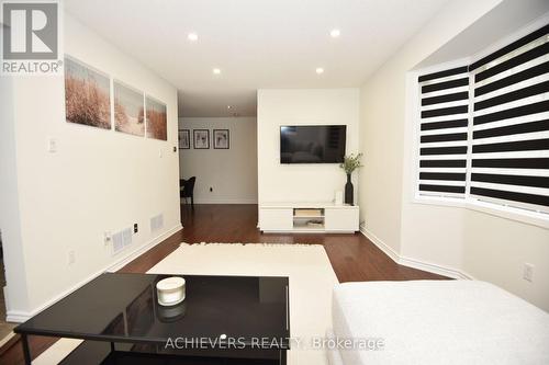 19 Mccullock Crescent, Ajax, ON - Indoor Photo Showing Other Room
