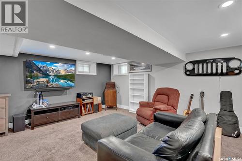 2604 Robinson Street, Regina, SK - Indoor Photo Showing Basement