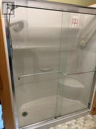 259 Ashigami Road E, Wahnapitae, ON - Indoor Photo Showing Bathroom